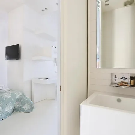 Apartment Luxury With Amazing Terrace In Florence-hosted By Sweetstay