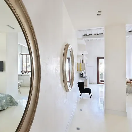 Luxury With Amazing Terrace In Florence-hosted By Sweetstay Florence