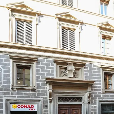 Luxury With Amazing Terrace In Florence-hosted By Sweetstay Apartament *